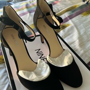 Nine West Black Suede Shoes